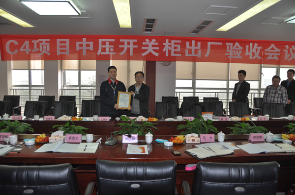 巴基斯坦恰?，敽穗娬鹃_關(guān)設(shè)備順利通過(guò)出廠驗(yàn)收